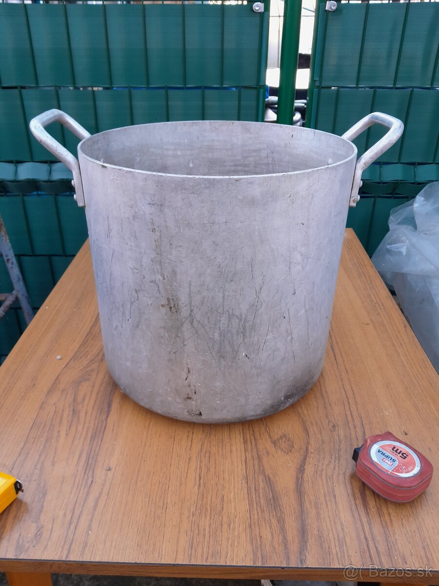 Predám 30L hliníkový hrniec
