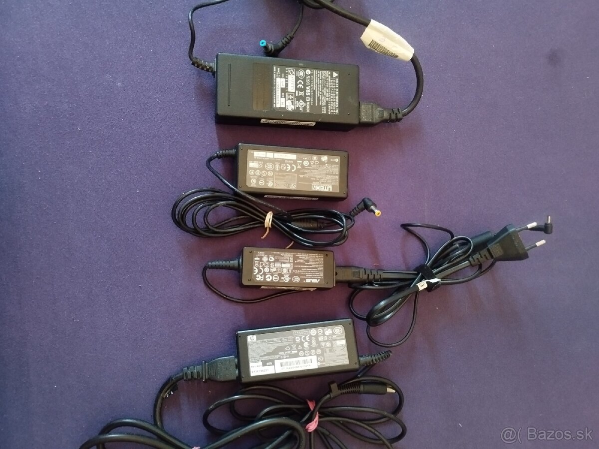 Predám zdroje na notebooky