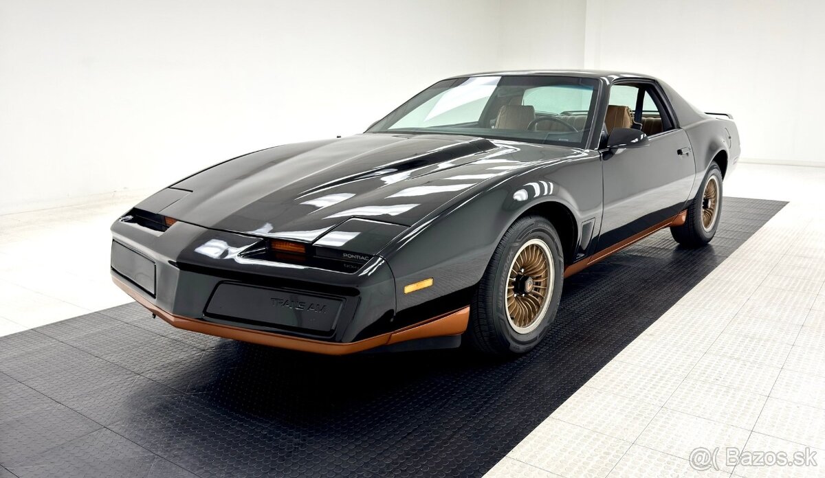 Pontiac Firebird 1985 Rôzne diely