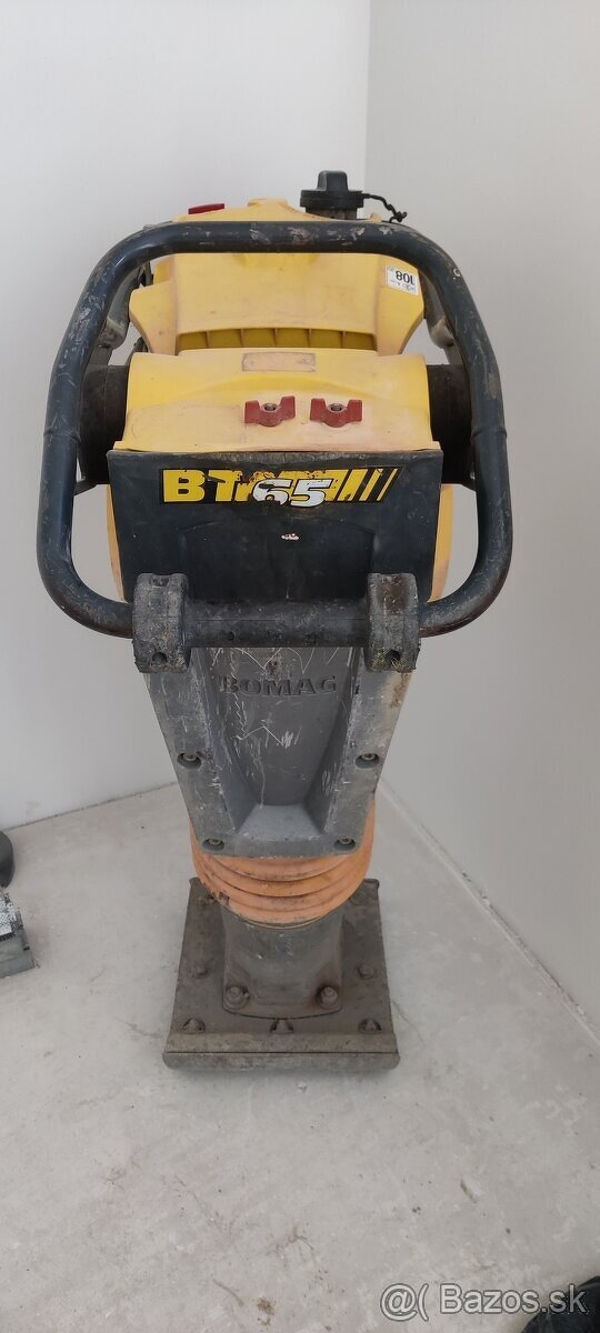 Bomag , skokan , dúsadlo ,