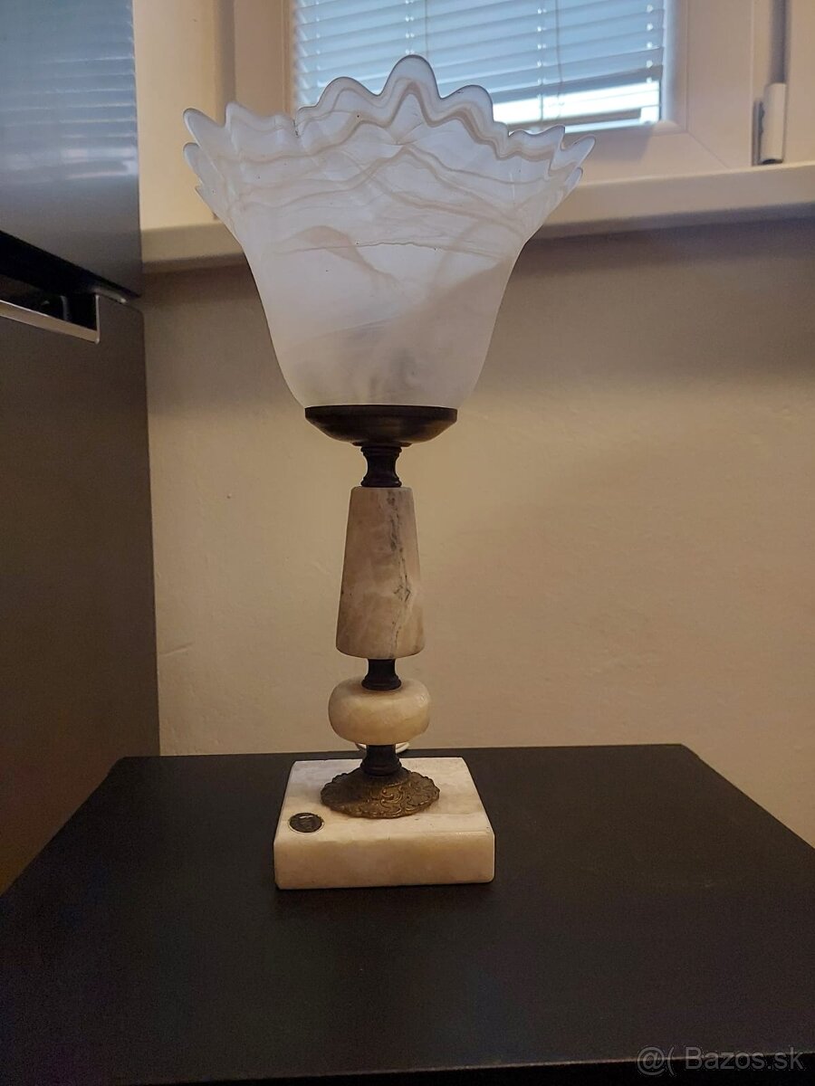 Lampa onyx