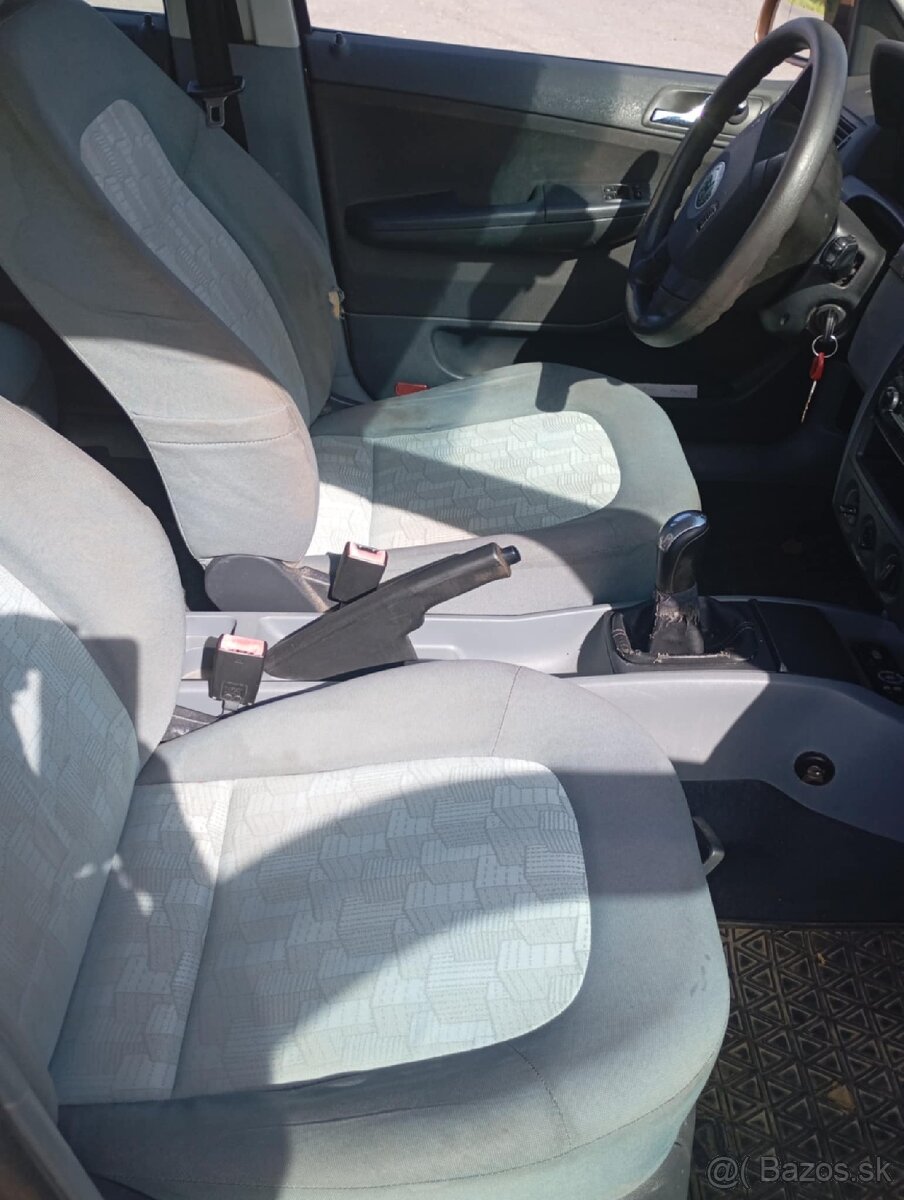 Škoda fabiá 1.4 mpi
