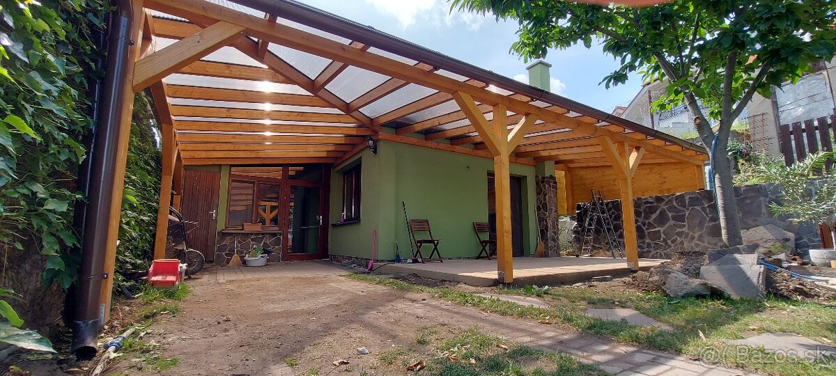 Drevené prístrešky, altánky, pergoly