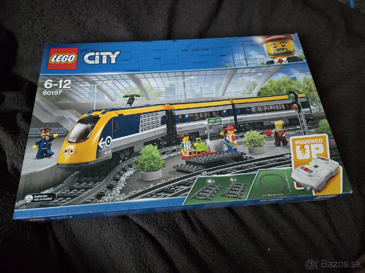 60197 LEGO City Passenger Train