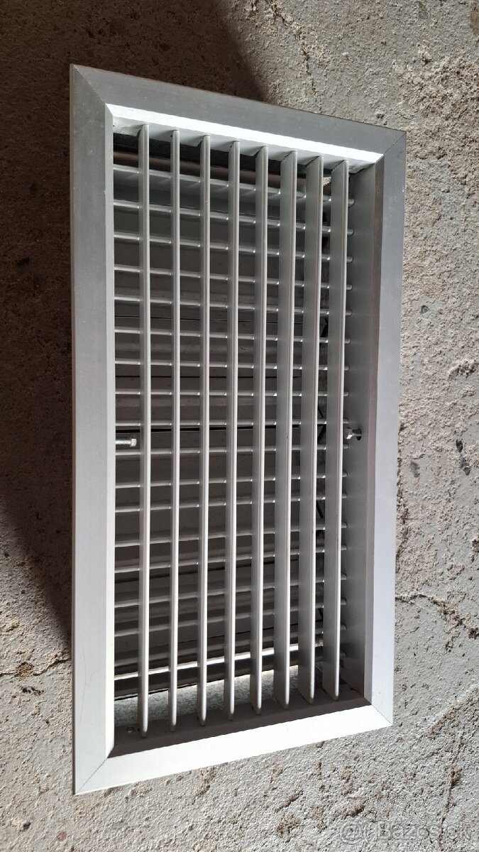 Nástenné hliníkové mriežky 40x20