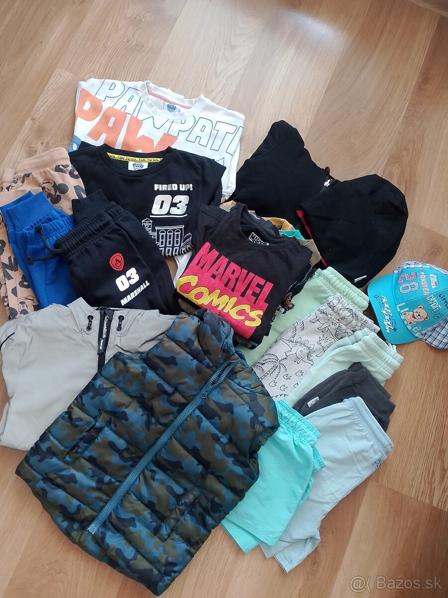 Balík oblečenia pre chlapca
