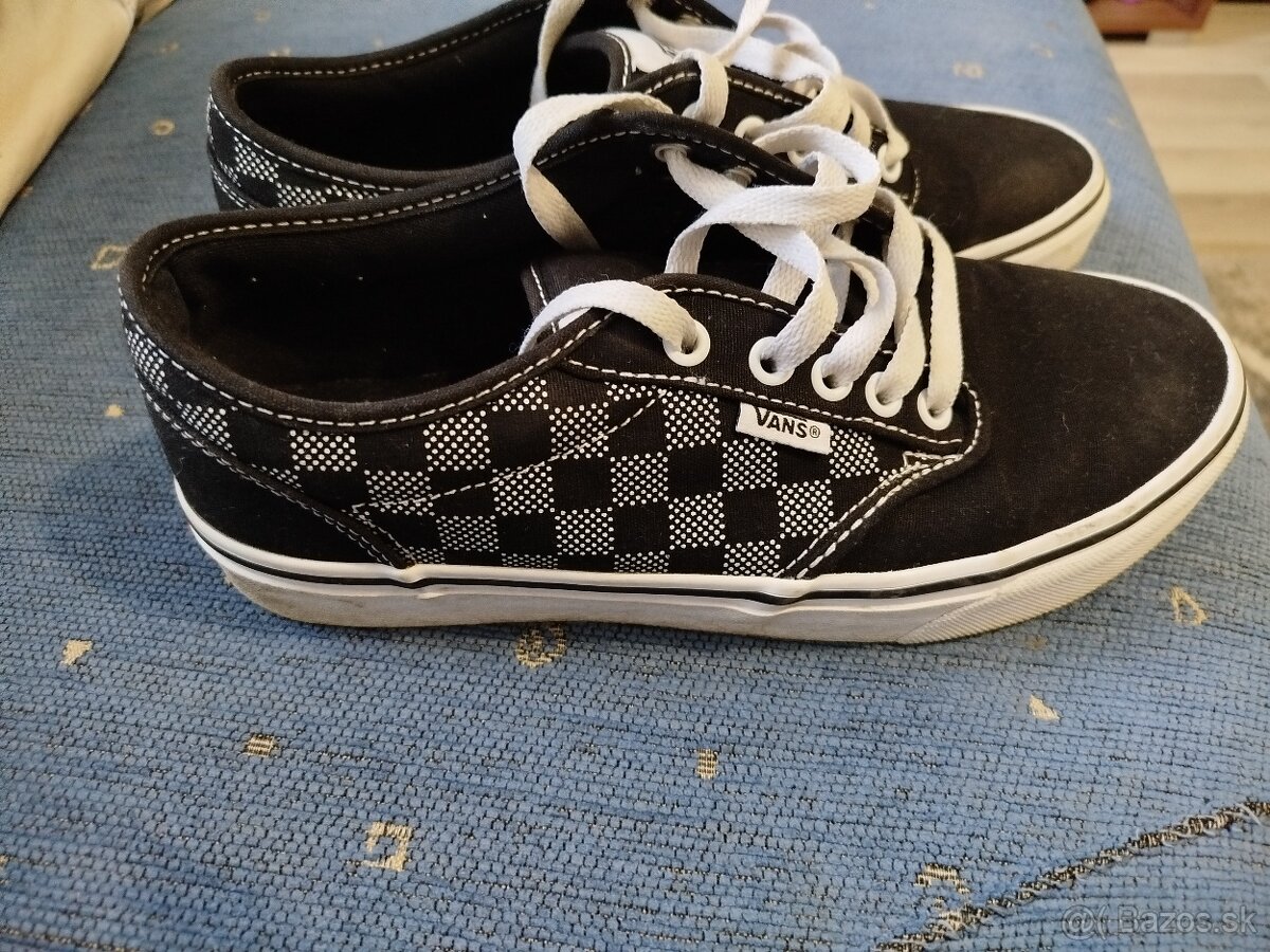 Predám tenisky VANS č.40