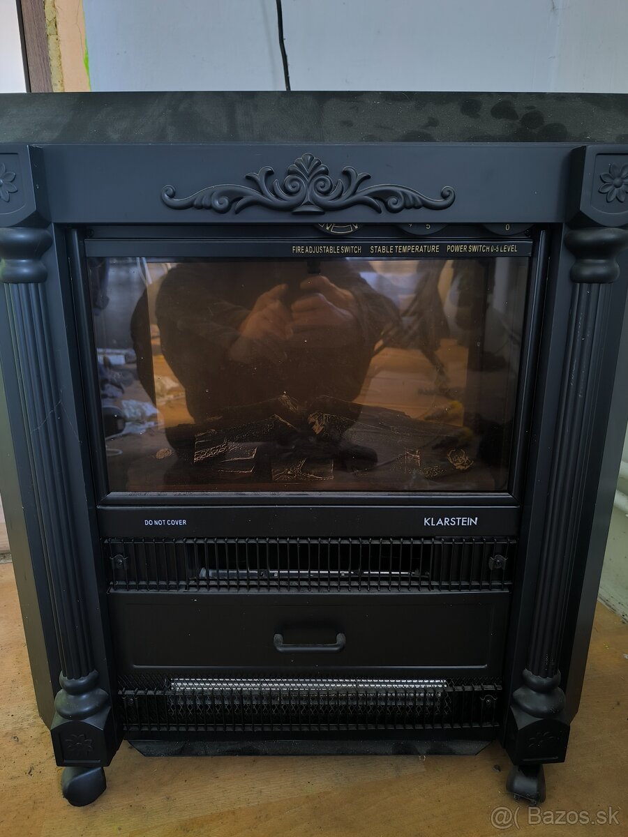Elektrický krb.