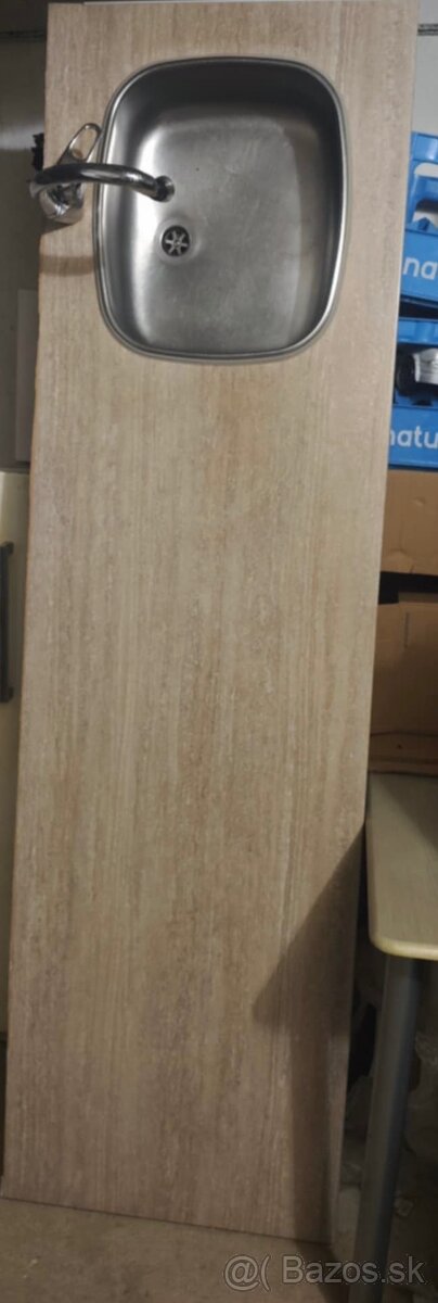 Kuchynská pracovná doska