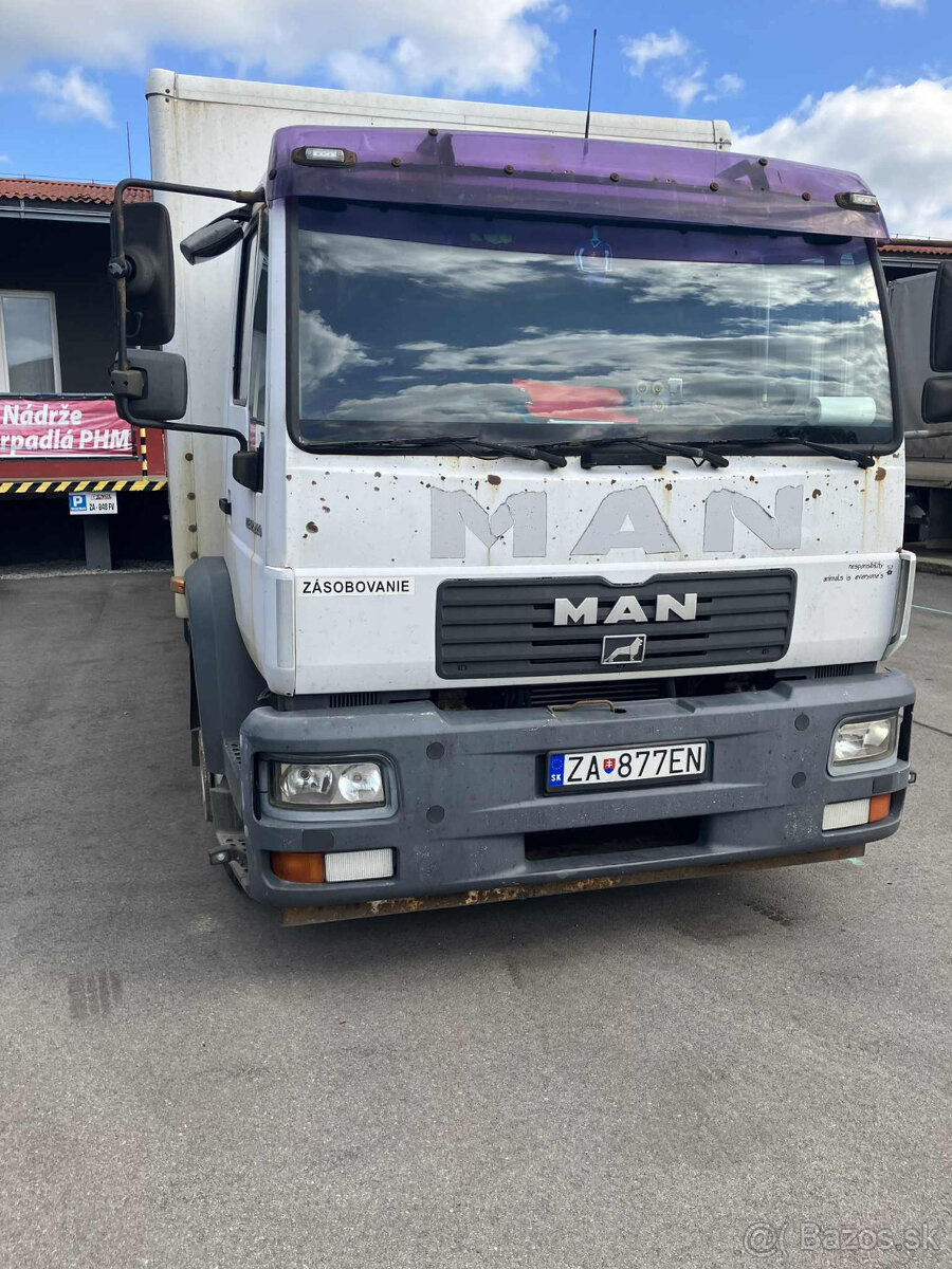 MAN