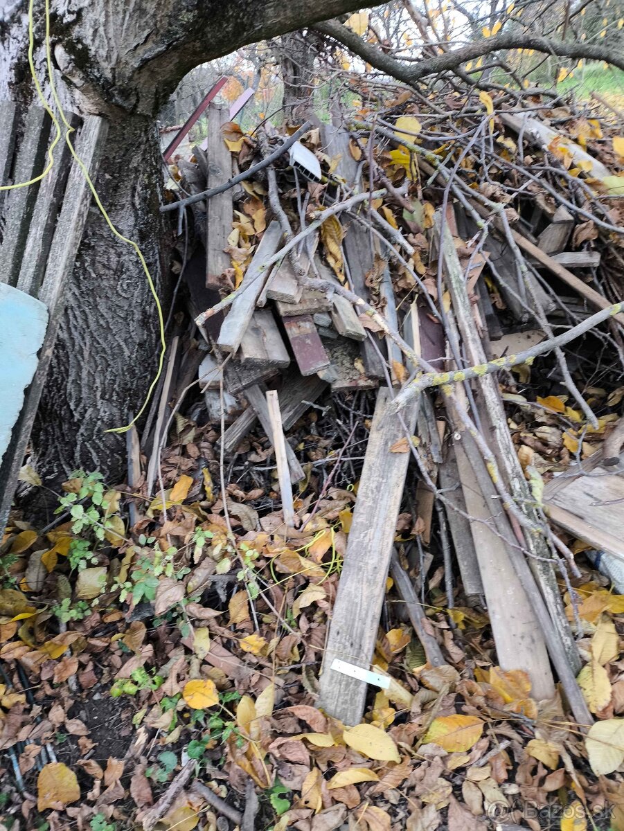 Darujem drevo na kurenie