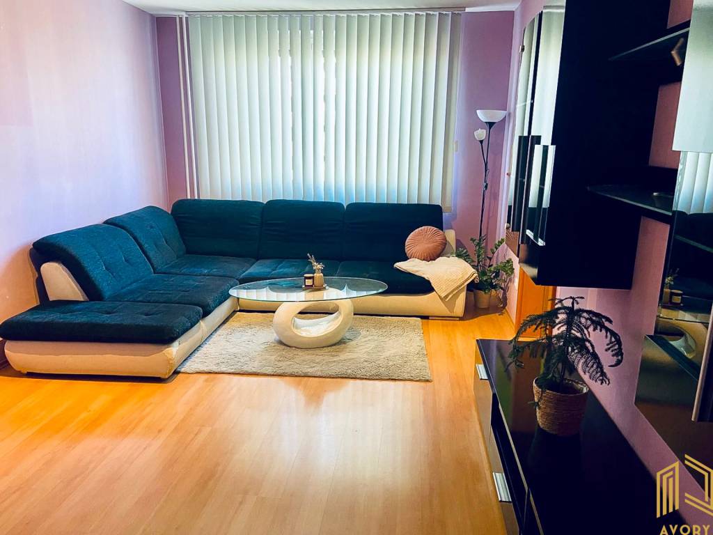 NA PRENÁJOM 3 - IZB. BYT, LOGGIA, SENICA, L.NOVOMESKÉHO