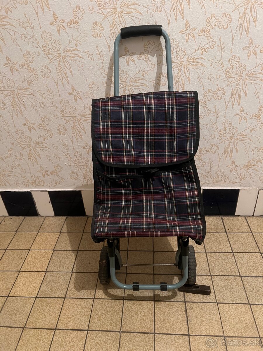 Vozík nakupny pre seniorov