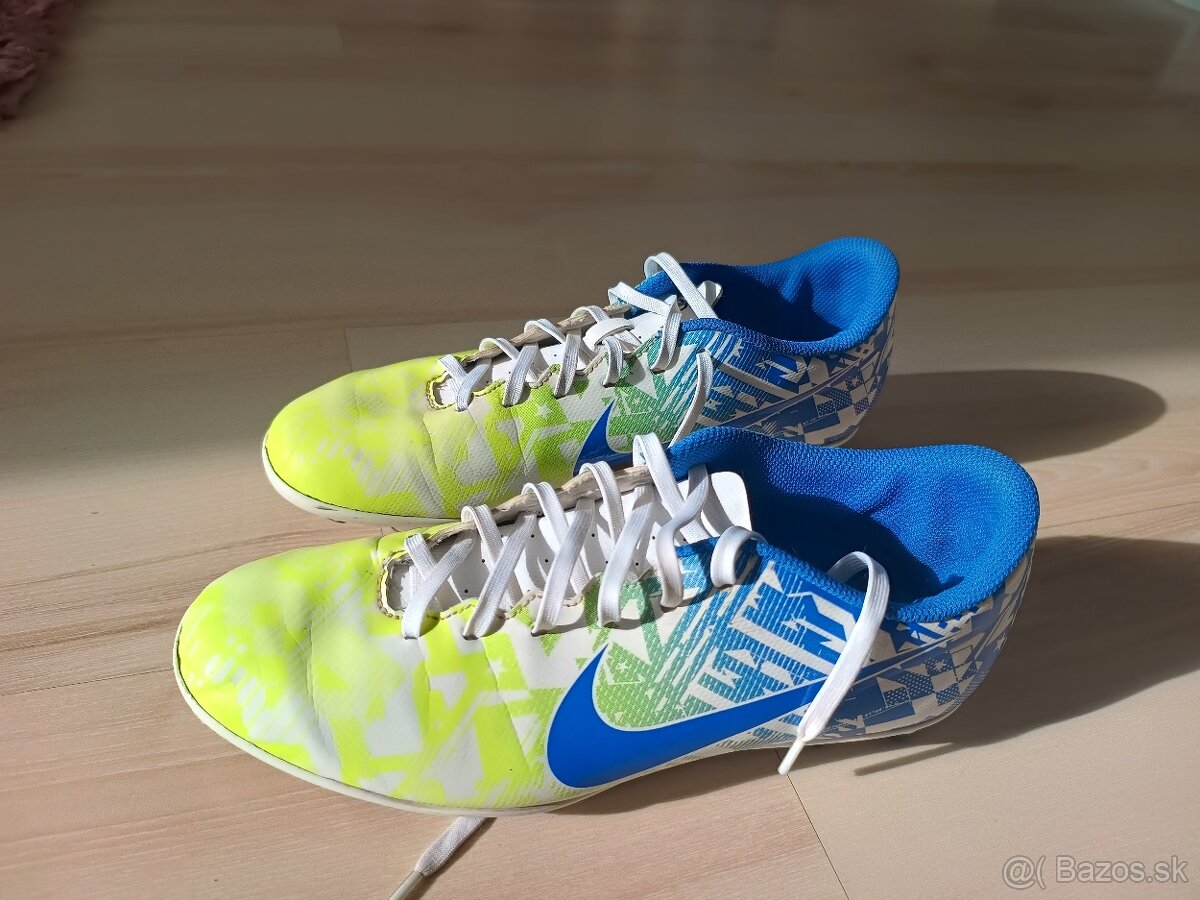 Kopačky Nike, velk. 42