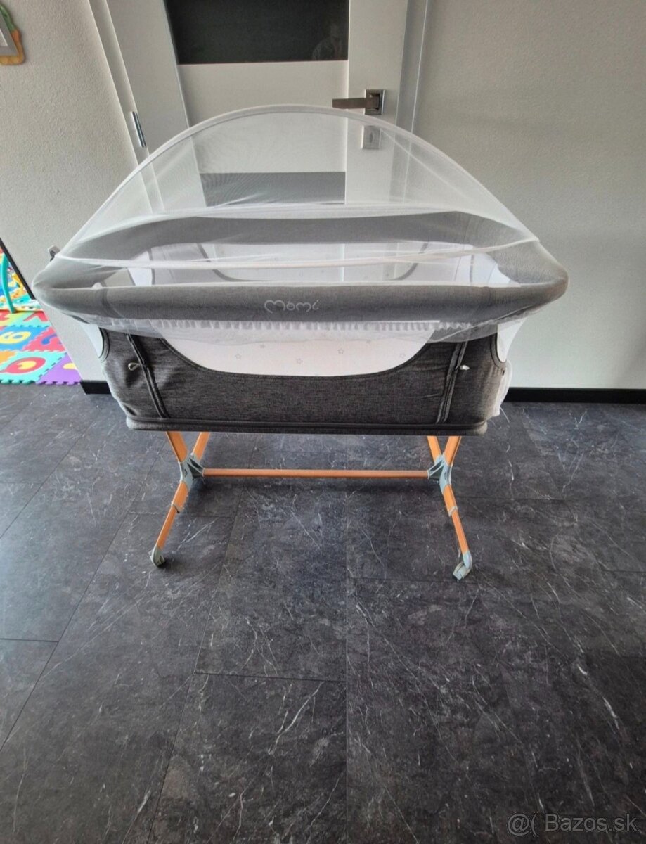 MoMi postieľka
