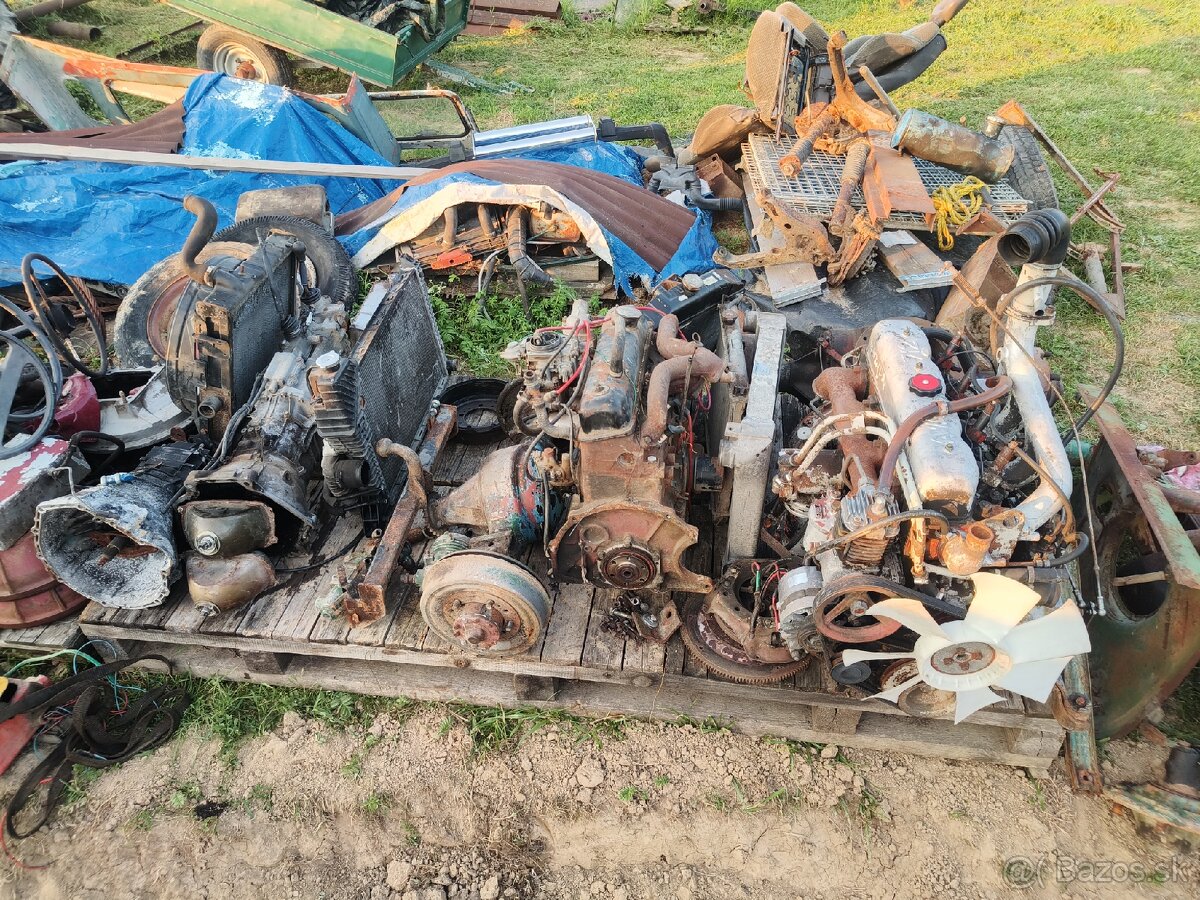 Diely na malotraktor