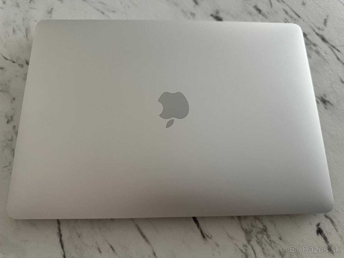 Apple MacBook Air 13" 2020