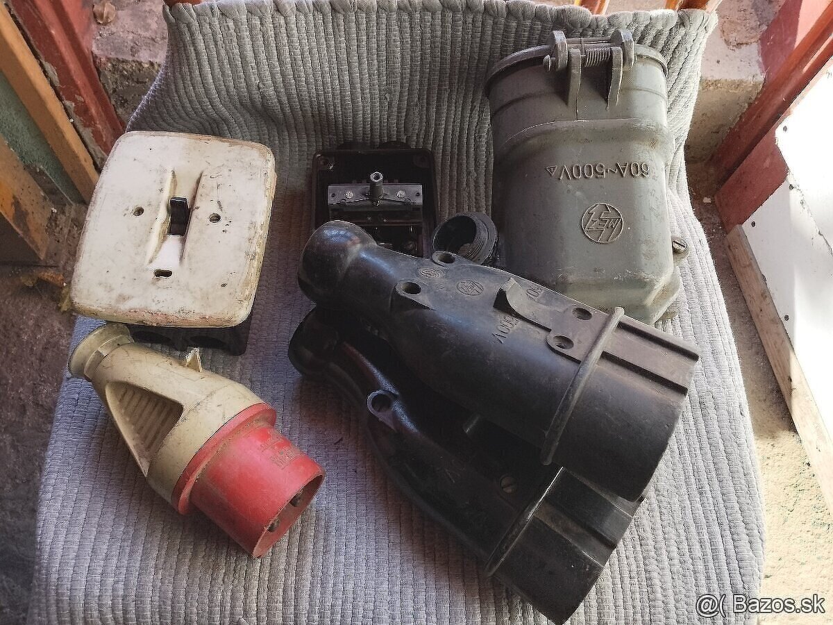 Zásuvky, zástrčky, vypínač 380V