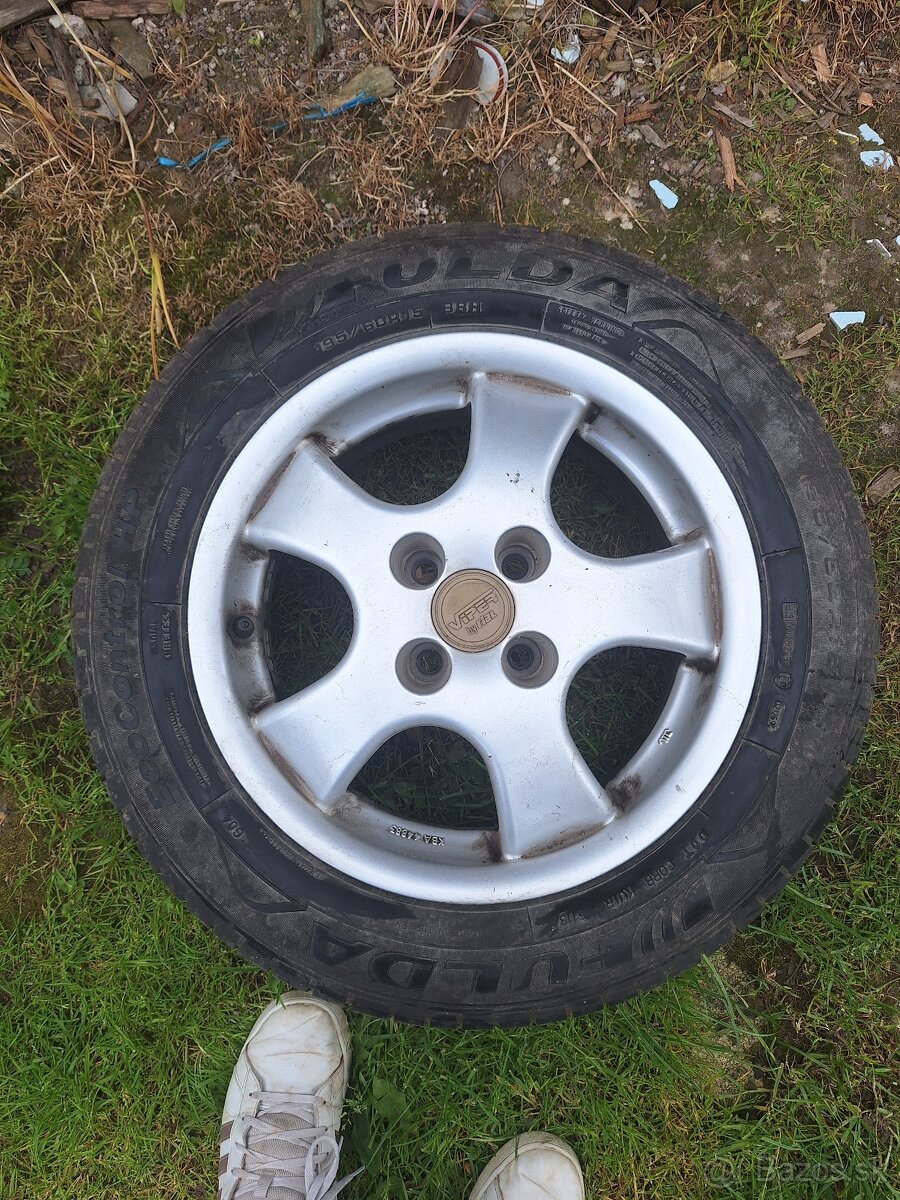 Predám elektróny R15