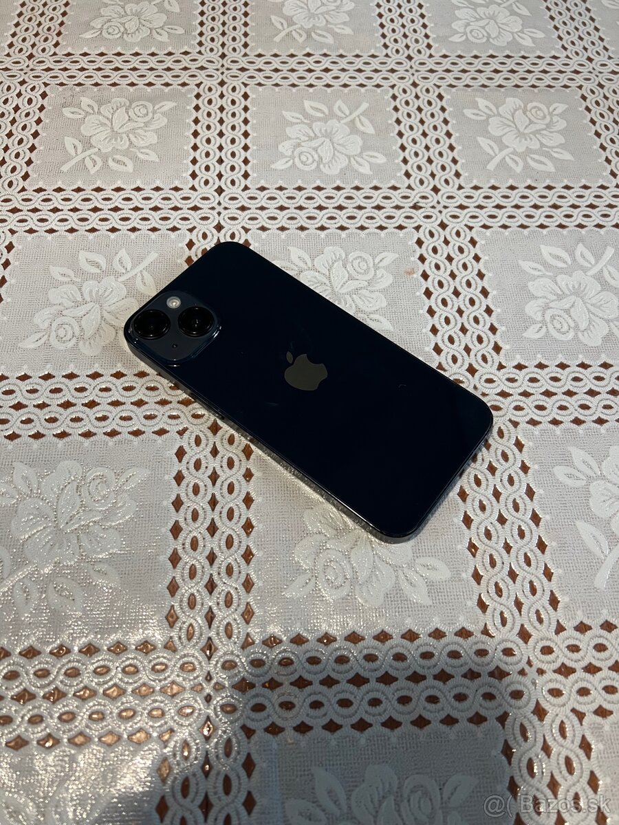iPhone 14 128GB 93% batéria