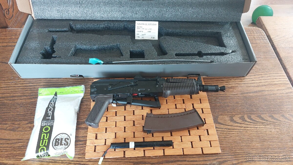 AK74 CYMA CM.045