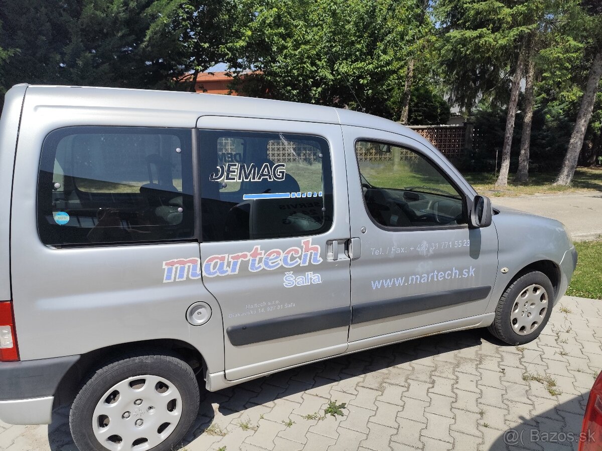 PREDÁME PEUGEOT PARTNER - rok výroby 2008