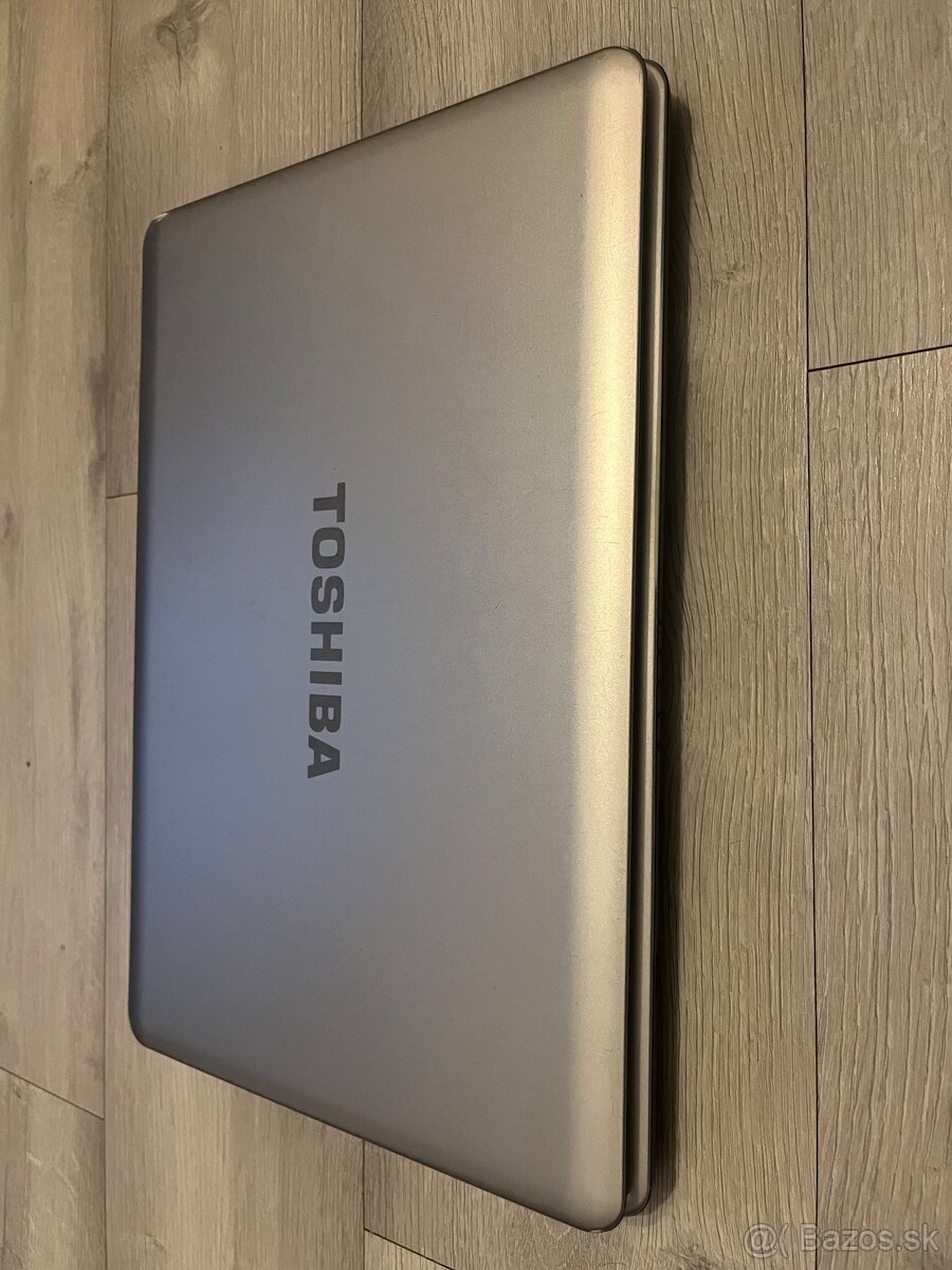 Starší notebook