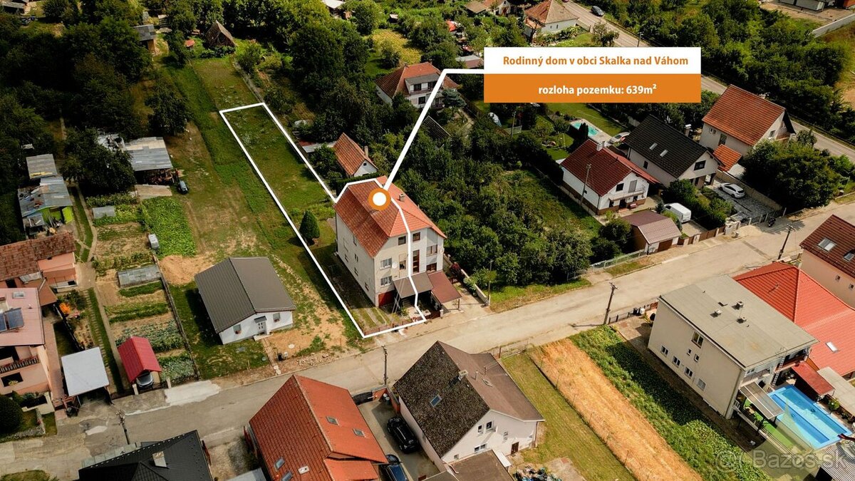 Exkluzívny predaj rodinného domu v obci Skalka nad Váhom, ok