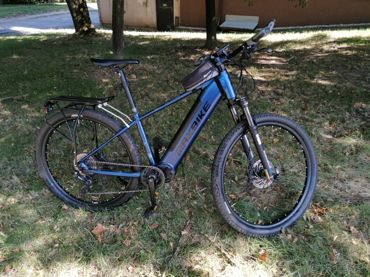 Na predaj maxibike