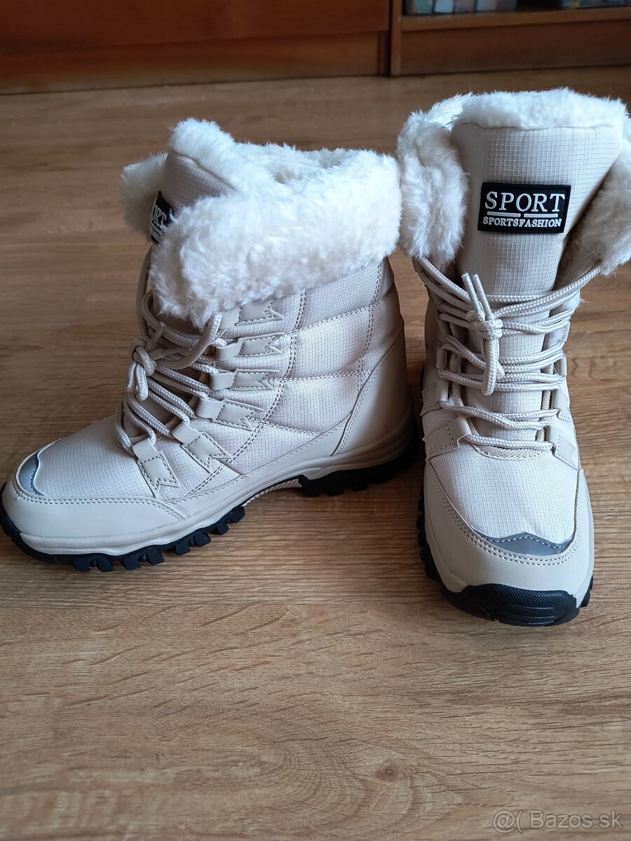 Teplé zimné topánky č. 38