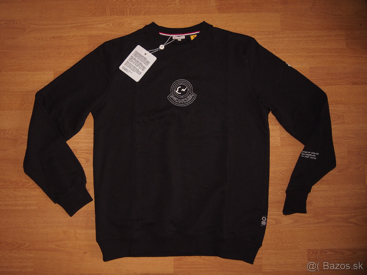 Moncler pánska mikina čierna