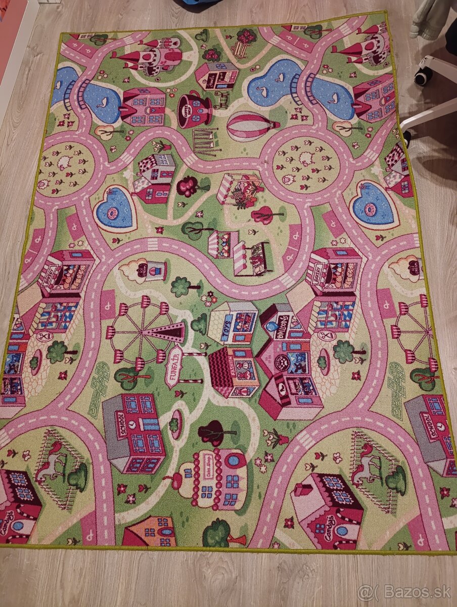 Koberec mestečko