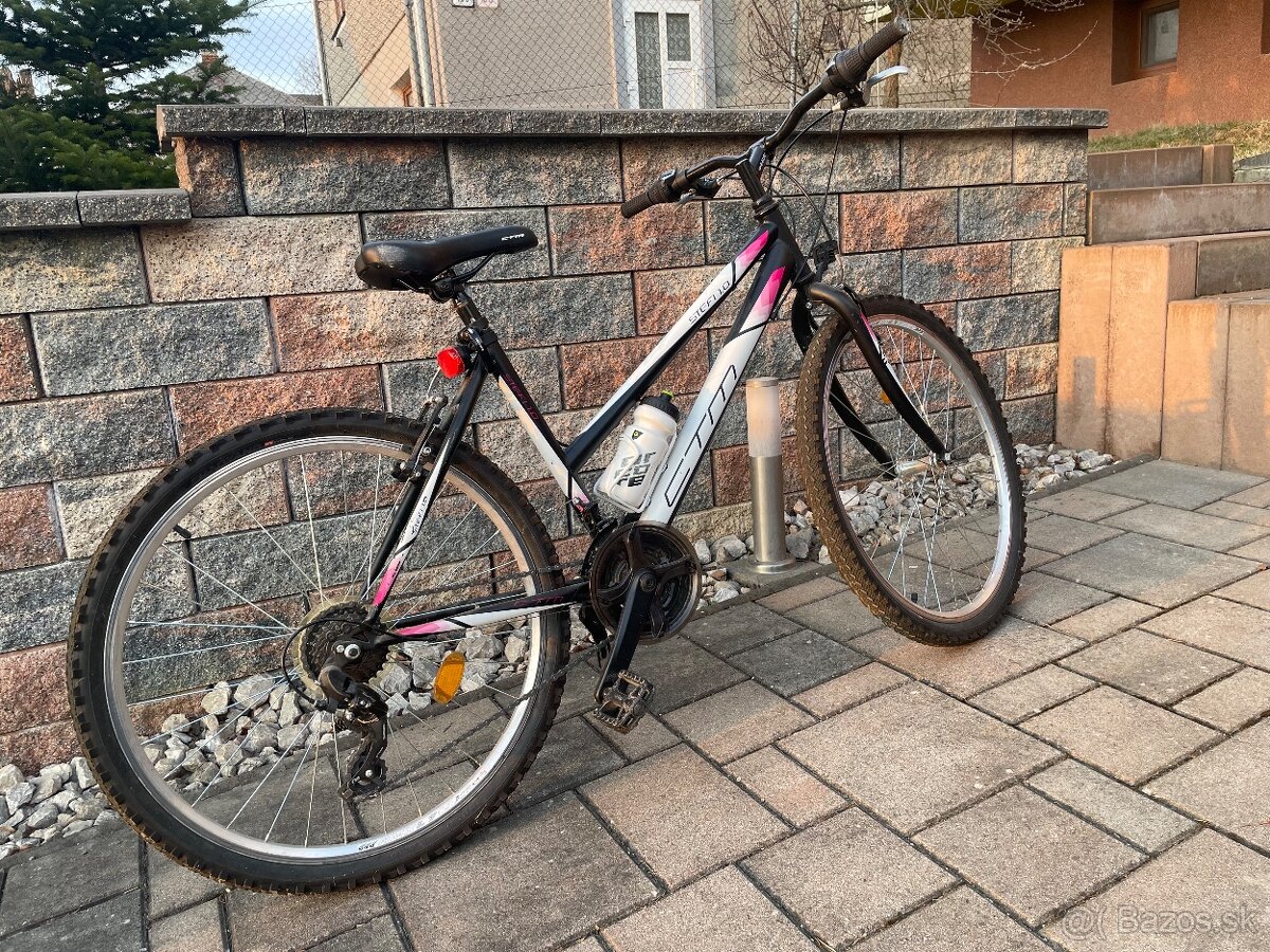 Dievčenský bicykel