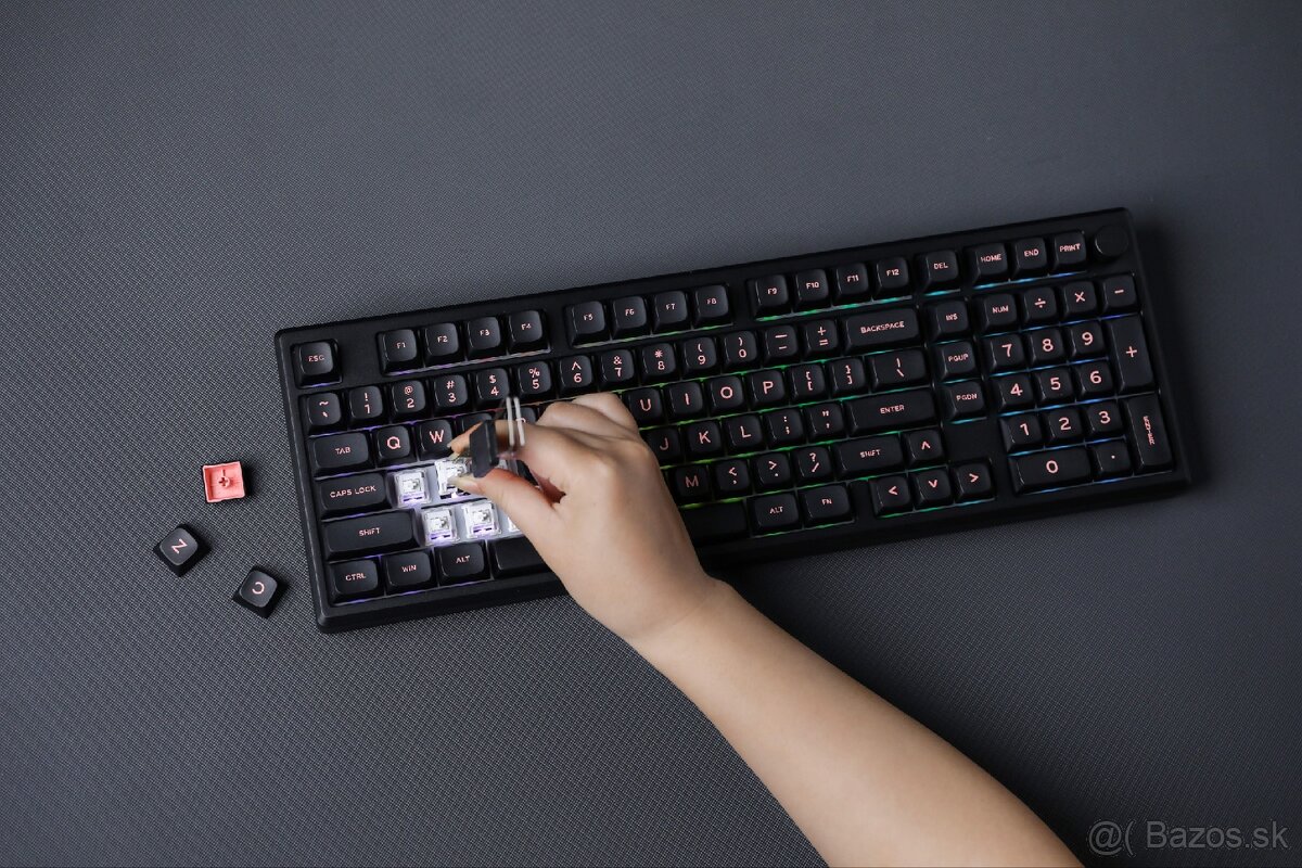 Predám - EPOMAKER Galaxy100 QMK/VIA