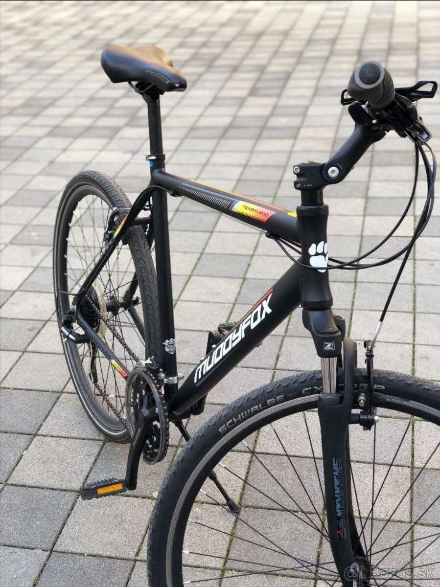Muddyfox  tempo 200-sportliches trekking bike, RH 56
