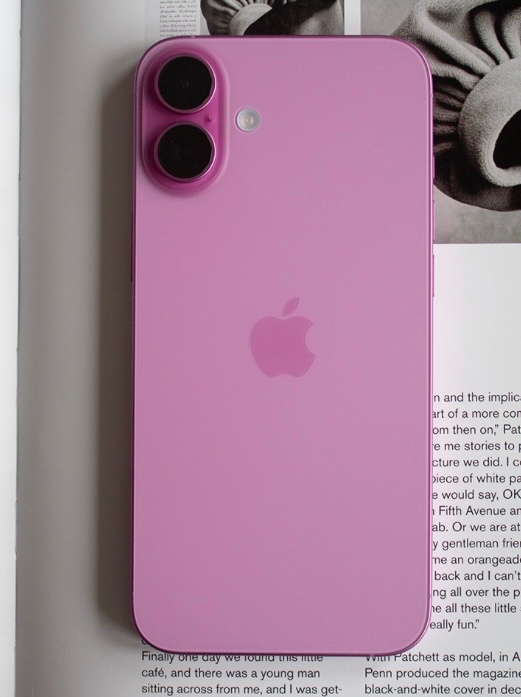 iPhone 16