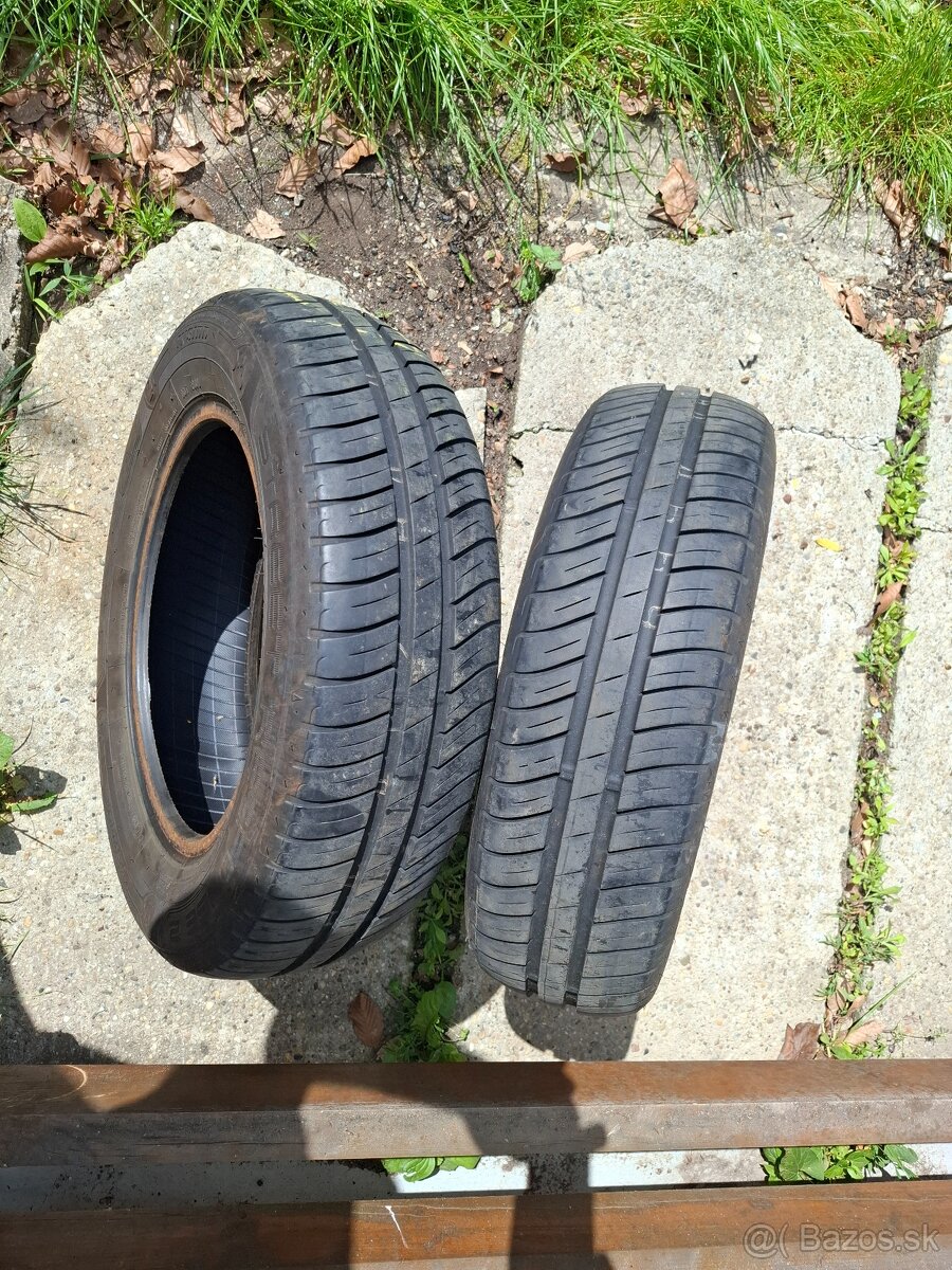 2xpneu Dunlop 165/70 r14 Cena 30eur za pár