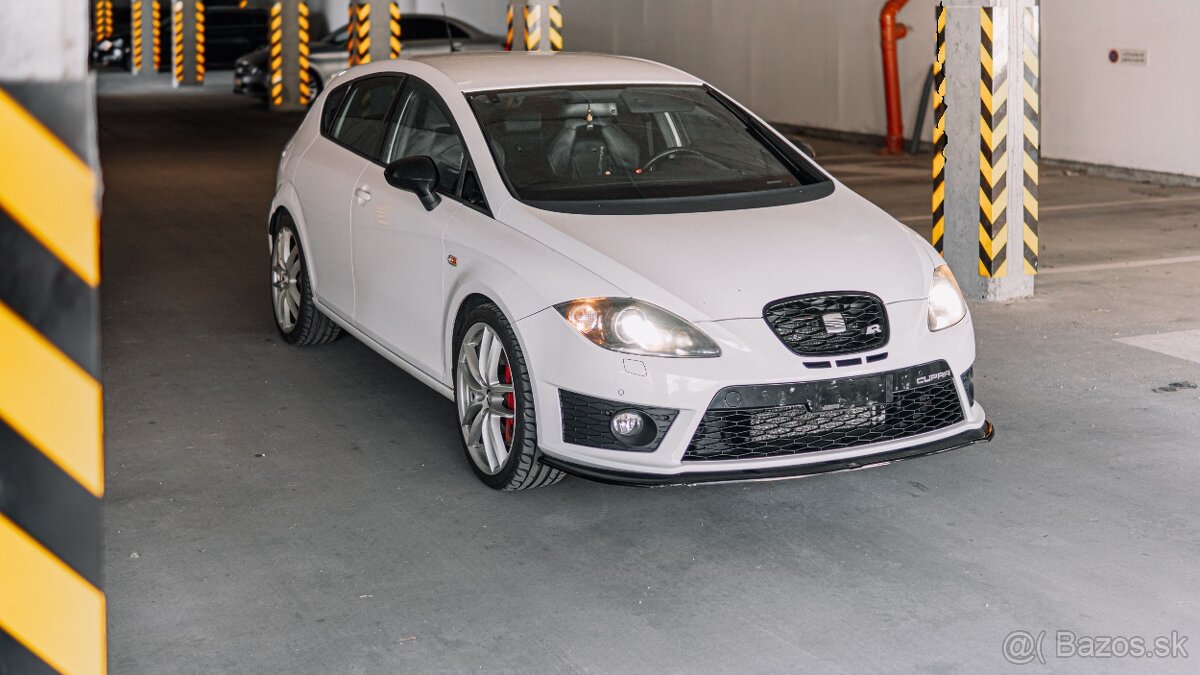 Seat Leon Cupra R300