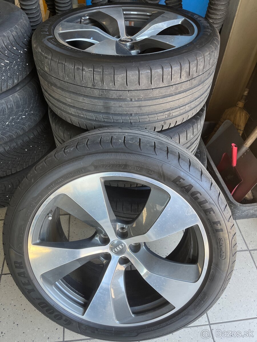 Predam komplet originalne kokesa na audiQ7,SQ7,Q8,VW