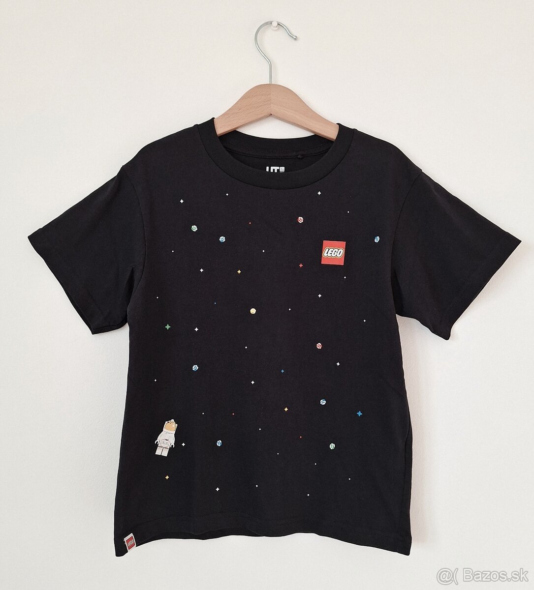 Nenosené Uniqlo LEGO triĉko "Vesmír", 5-6 rokov