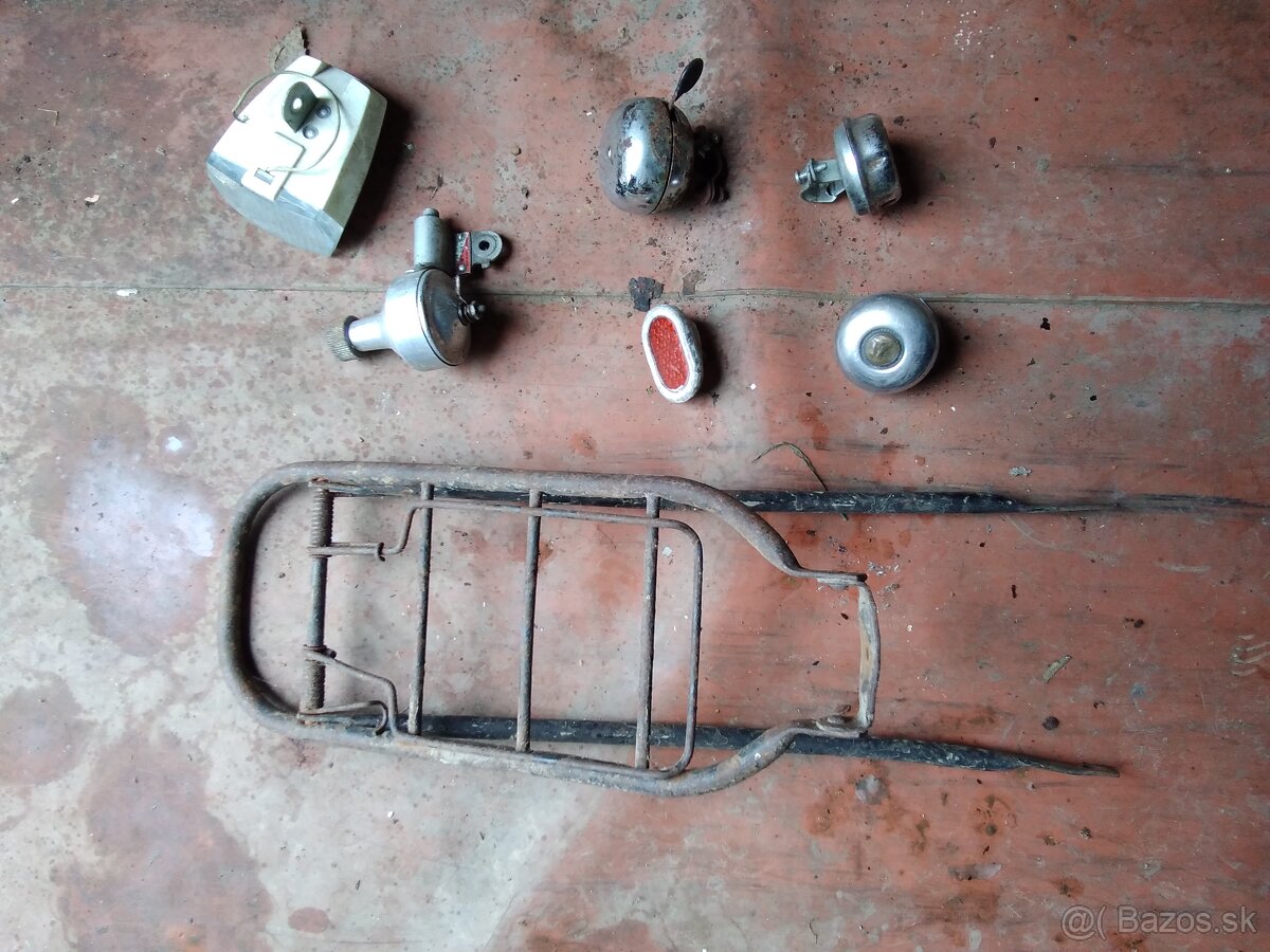 Bicykel historický,retro, starý, starožitný