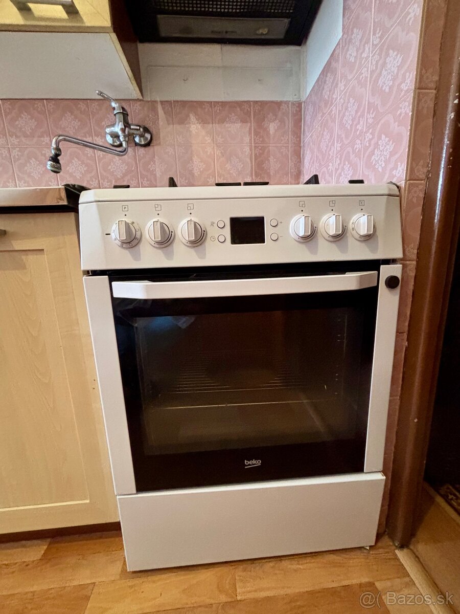 Kombinovaný sporák Beko