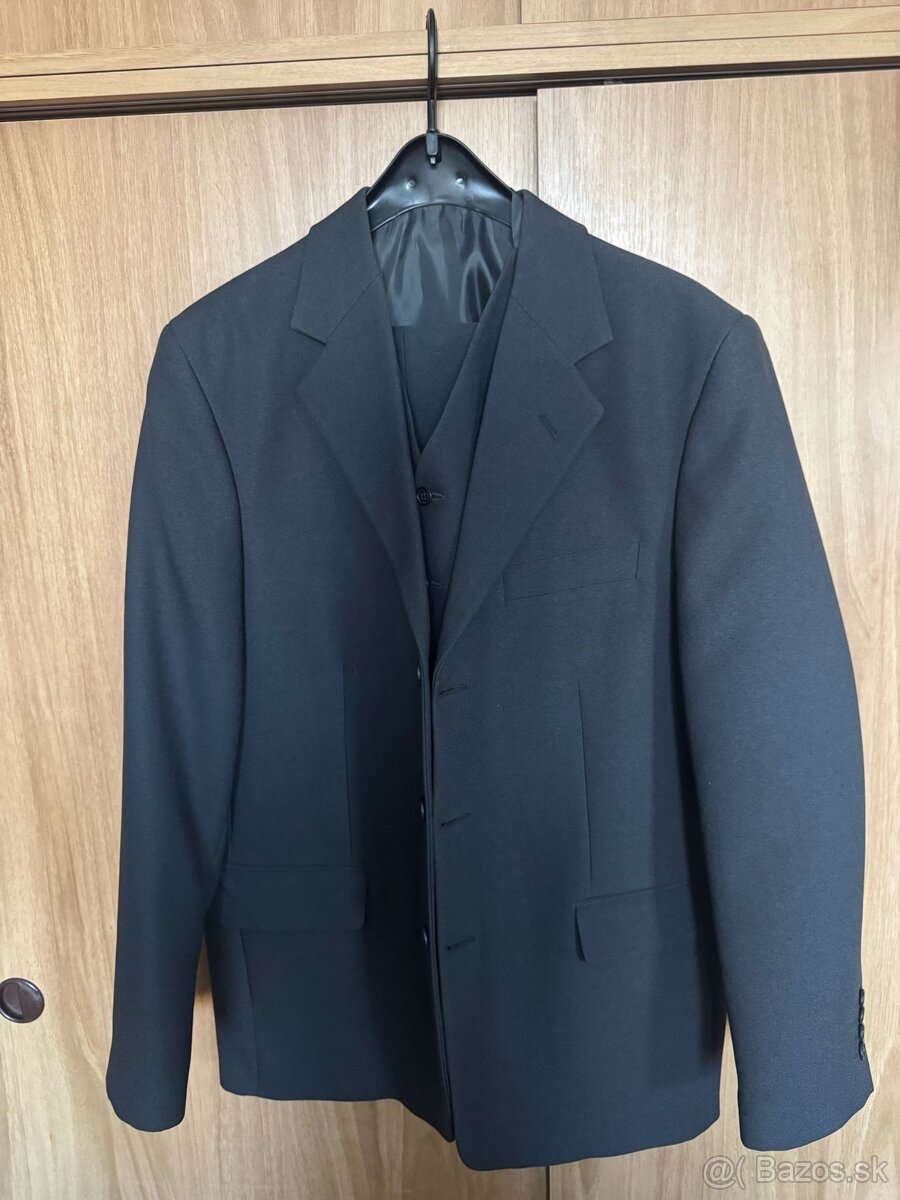 Predám oblek Moda di Centone