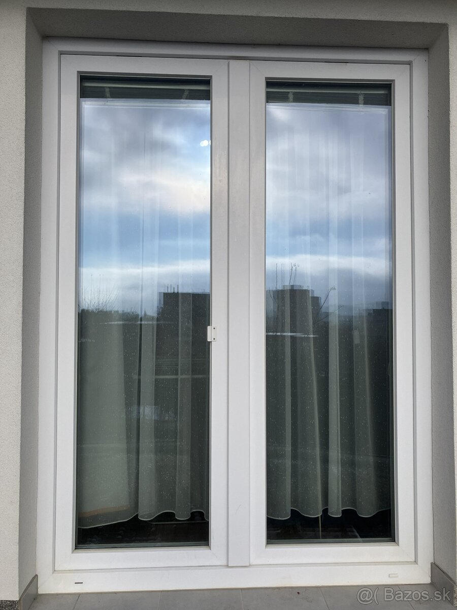 Plastové dvere vonkajšie s dvoma krídlami 1750 x 2350 mm