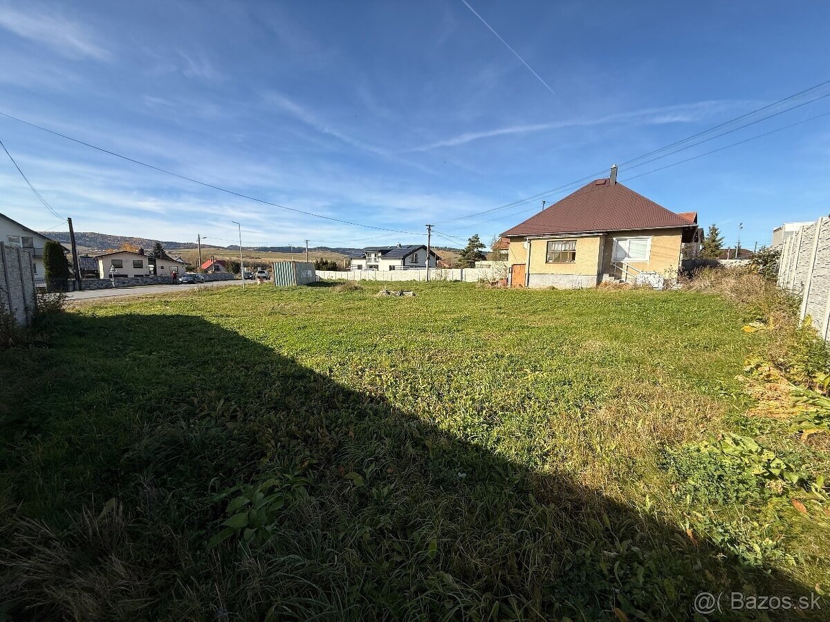 Rodinný dom s priestranným pozemkom 1561 m² – Zubrohlava