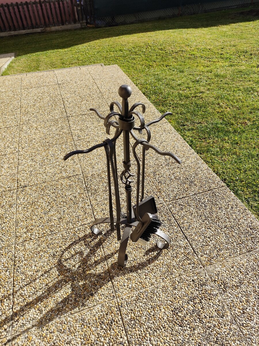 Krbové náradie, kované