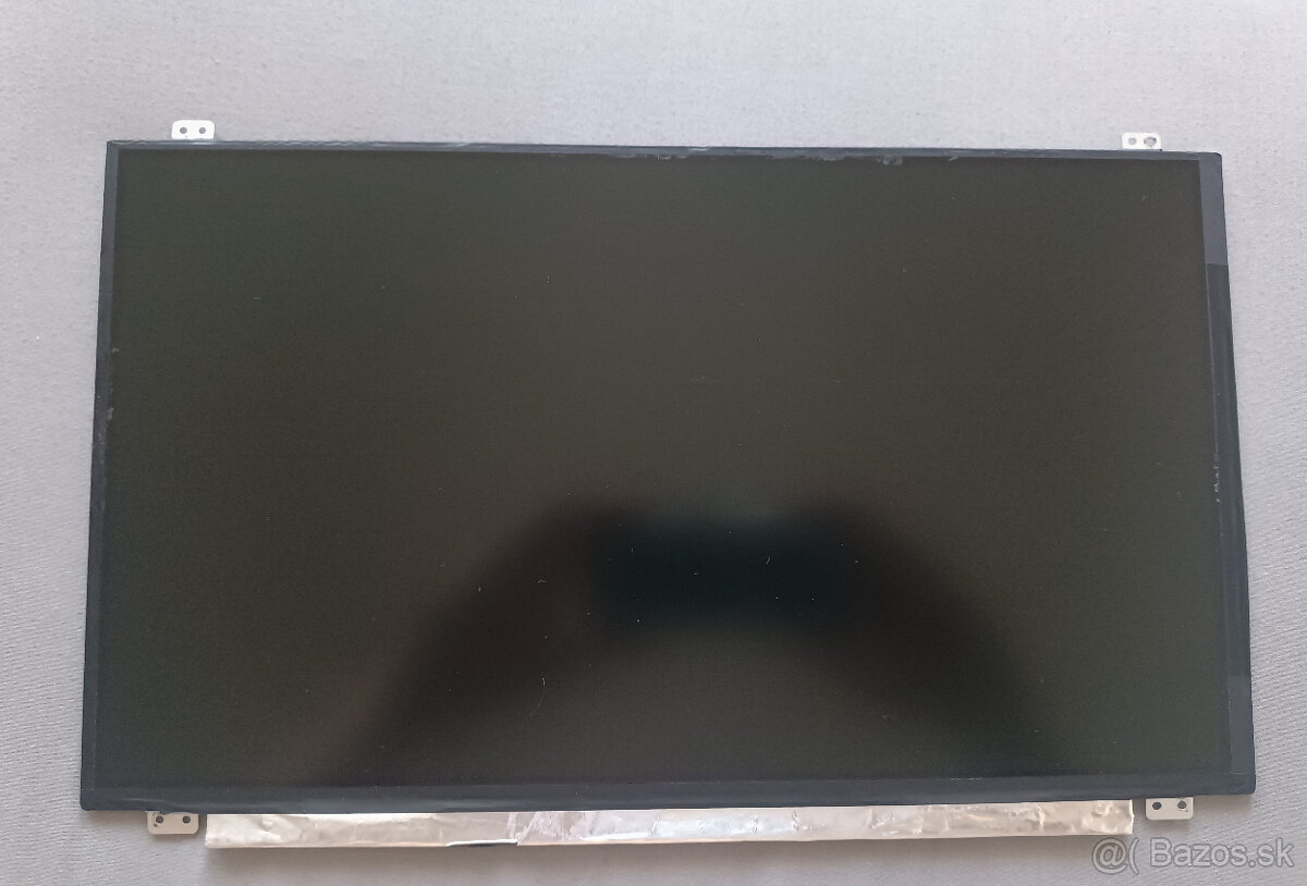 Predám LCD monitor do notebooku 15.6"