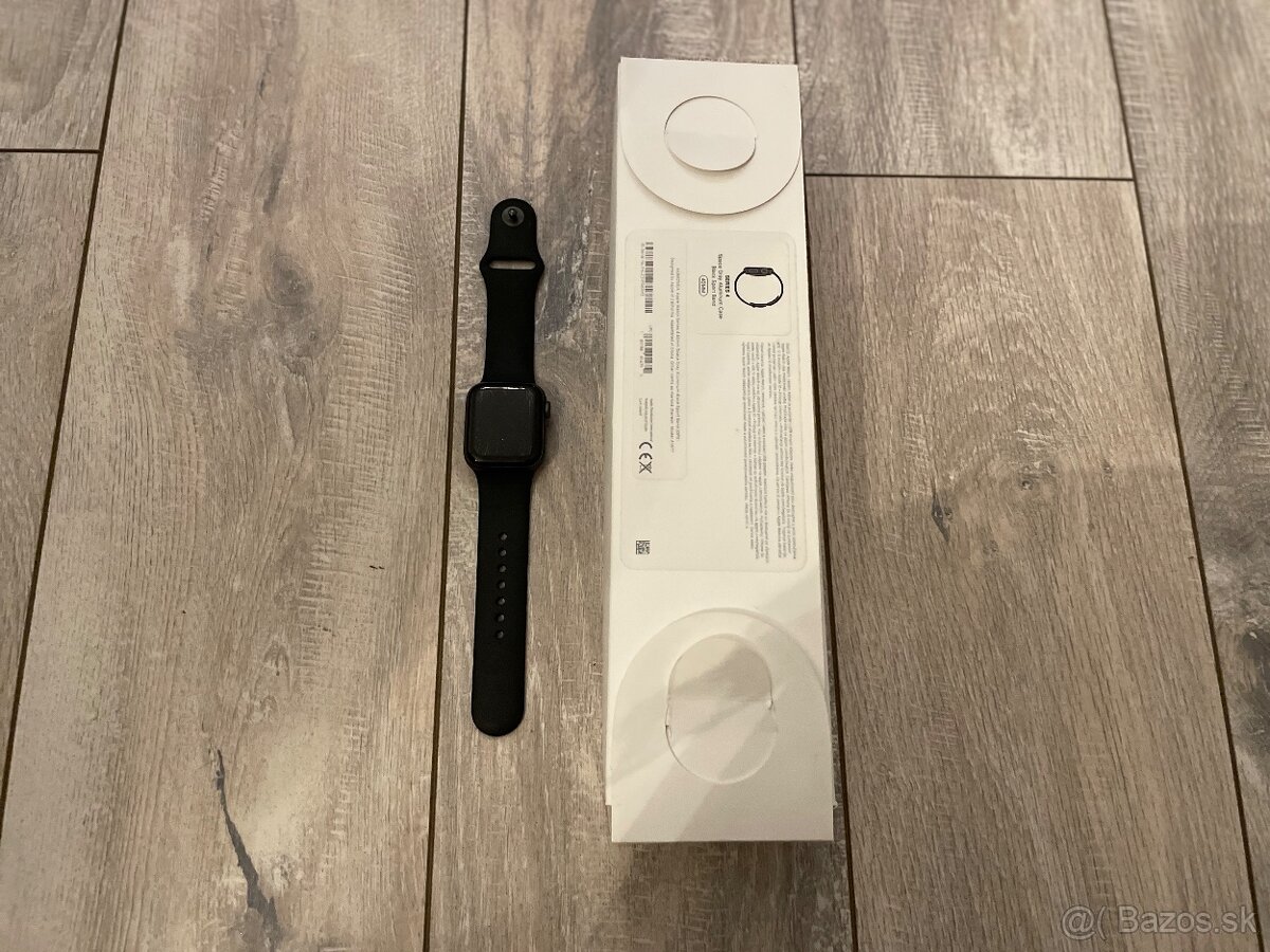 Apple Watch 4 , 40mm Space Gray