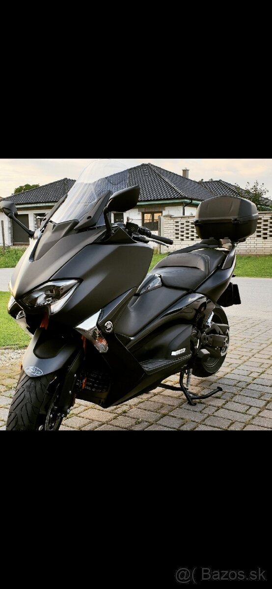 YAMAHA T MAX 530