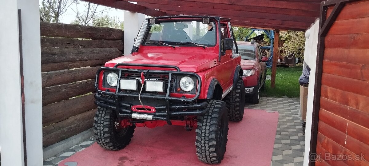Suzuki Samurai offroad špeciál s portálovými nápravami